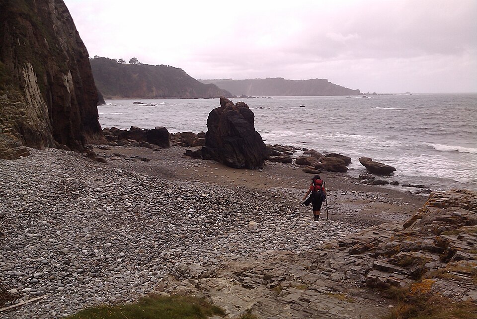Playa de Ballota, Cudillero