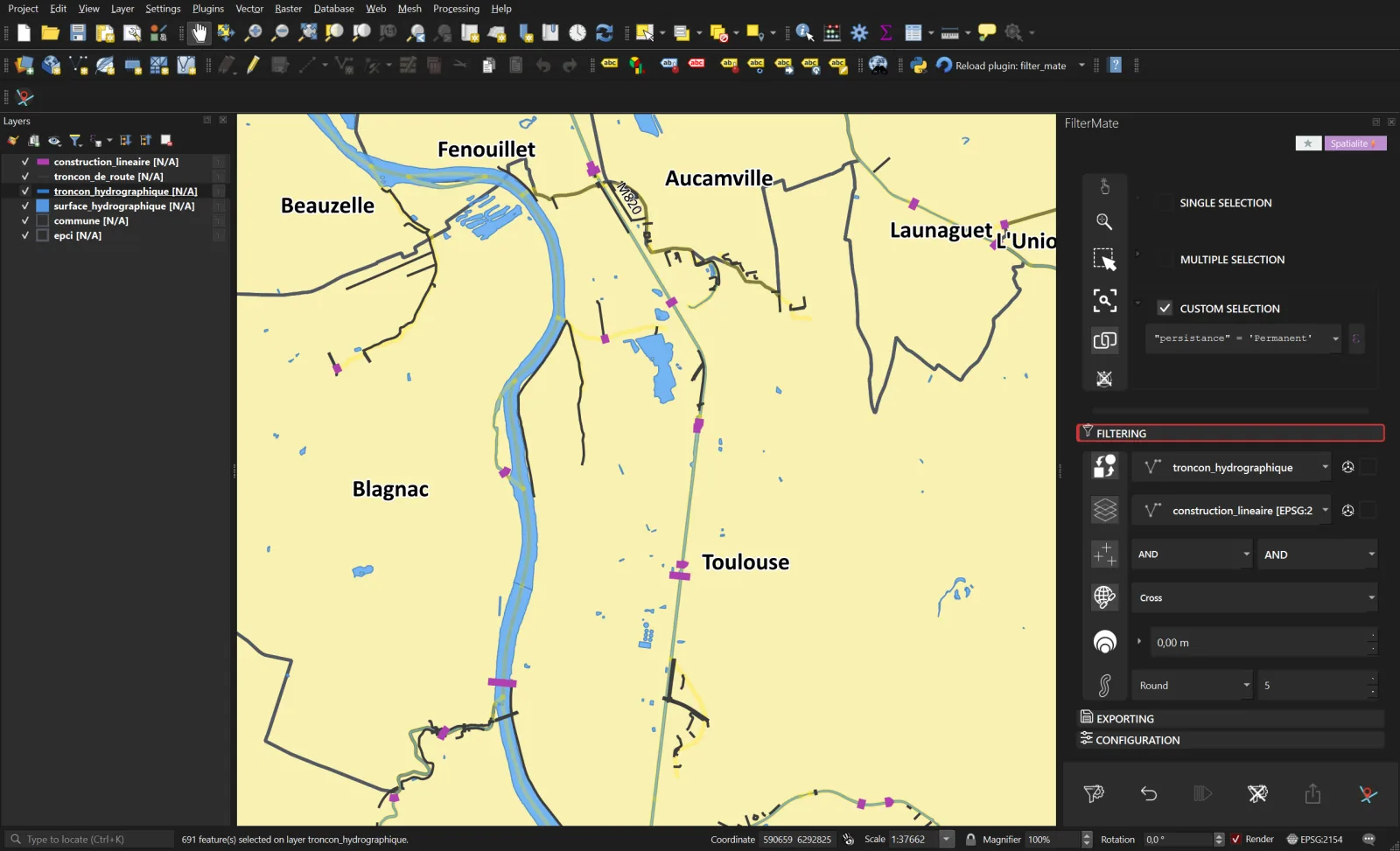 Zoom on the north of Toulouse: bridges over the Garonne and the Hers